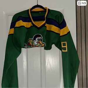 cropped ducks jersey, wore for drake costume